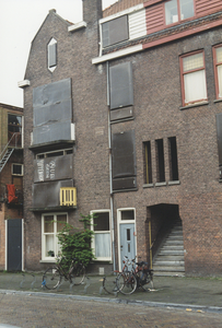 605923 Gezicht op het voor sloop bestemde huis Bosboom Toussaintstraat 4 te Utrecht.